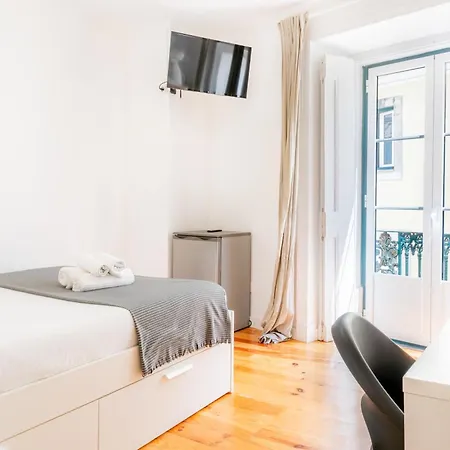 Solmar House Лиссабон